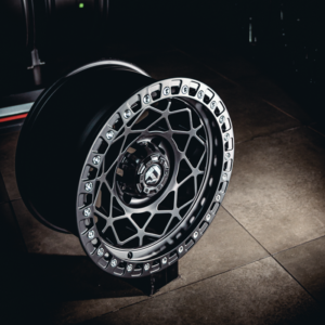 Aro Rin 17x9 / PCD/Manzana:6x139 / ET/Offset:-12 / Color: MB