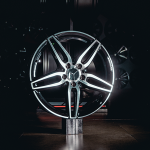 Aro Rin 18x8 / PCD/Manzana:5x112 / ET/Offset:46 / Color: BP - Image 2
