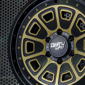 Aro Rin 18x9 / PCD/Manzana:6x139 / ET/Offset:-12 / Color: MBB - Image 2