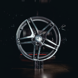 Aro Rin 18x8 / PCD/Manzana:5x112 / ET/Offset:35 / Color: GMF - Image 2