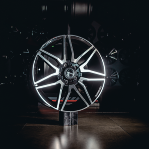 Aro Rin 18x8 / PCD/Manzana:5x114 / ET/Offset:42 / Color: BMF - Image 2