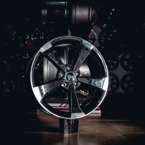 Aro Rin 19x8 / PCD/Manzana:5x112 / ET/Offset:45 / Color: BMF - Image 2