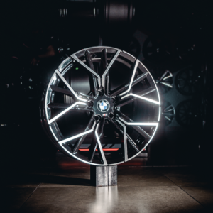 Aro Rin 19x8 / PCD/Manzana:5x120 / ET/Offset:35 / Color: BMF - Image 2