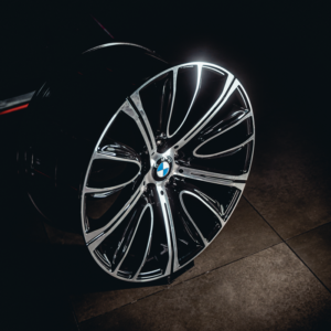 Aro Rin 19x9,5 / PCD/Manzana:5x120 / ET/Offset:38 / Color: BMF