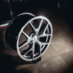 Aro Rin 19x8,5 / PCD/Manzana:5x112 / ET/Offset:45 / Color: GMF