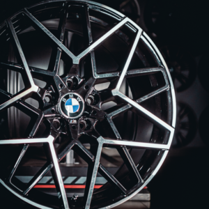 Aro Rin 20x8,5 / PCD/Manzana:5x120 / ET/Offset:33 / Color: BMF - Image 3