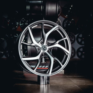 Aro Rin 20x10 / PCD/Manzana:5x120 / ET/Offset:40 / Color: SBF - Image 2