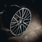 Aro Rin 20x10,5 / PCD/Manzana:5x130 / ET/Offset:64 / Color: BMF