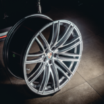 Aro Rin 21x10 / PCD/Manzana:5x112 / ET/Offset:19 / Color: GMF