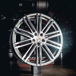 Aro Rin 21x9 / PCD/Manzana:5x112 / ET/Offset:26 / Color: GMF - Image 2