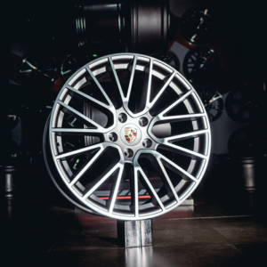 Aro Rin 21x11 / PCD/Manzana:5x130 / ET/Offset:58 / Color: GMF - Image 2