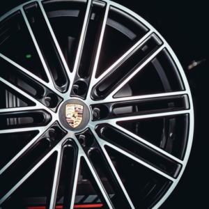 Aro Rin 21x11,5 / PCD/Manzana:5x130 / ET/Offset:60 / Color: MBMF - Image 3