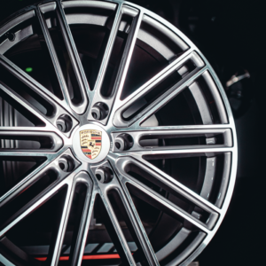 Aro Rin 21x11,5 / PCD/Manzana:5x130 / ET/Offset:65 / Color: GMF - Image 3