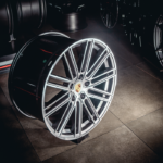 Aro Rin 21x11,5 / PCD/Manzana:5x130 / ET/Offset:65 / Color: GMF