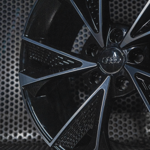 Aro Rin 18x8 / Manzana 5x112 / ET 35 / Color BMF - Image 2