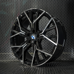 Aro Rin 19x9 / Manzana: 5x120 / ET40 / Color: BMF